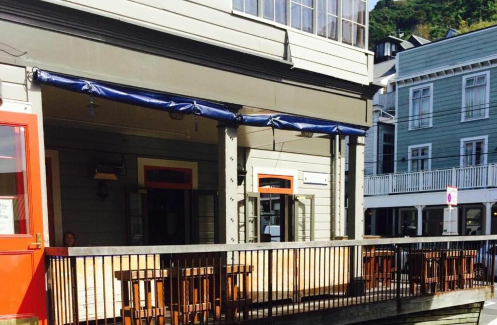Shepherds Arms Hotel - Best Hotels In Wellington