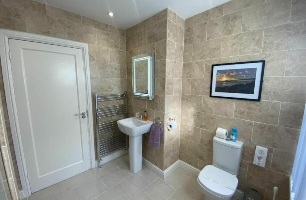 The Beach House Luxury Rooms - Best Hotels In Weston Super Mare