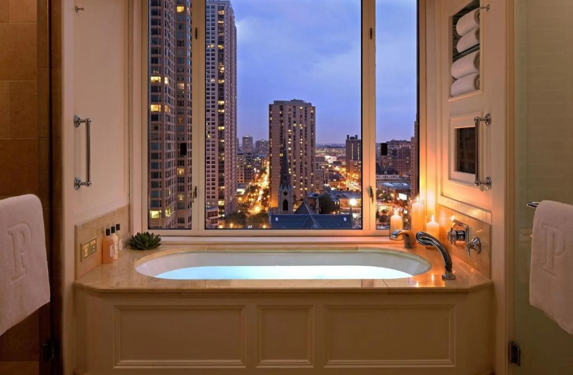 The Peninsula Chicago - Best Hotels In Chicago