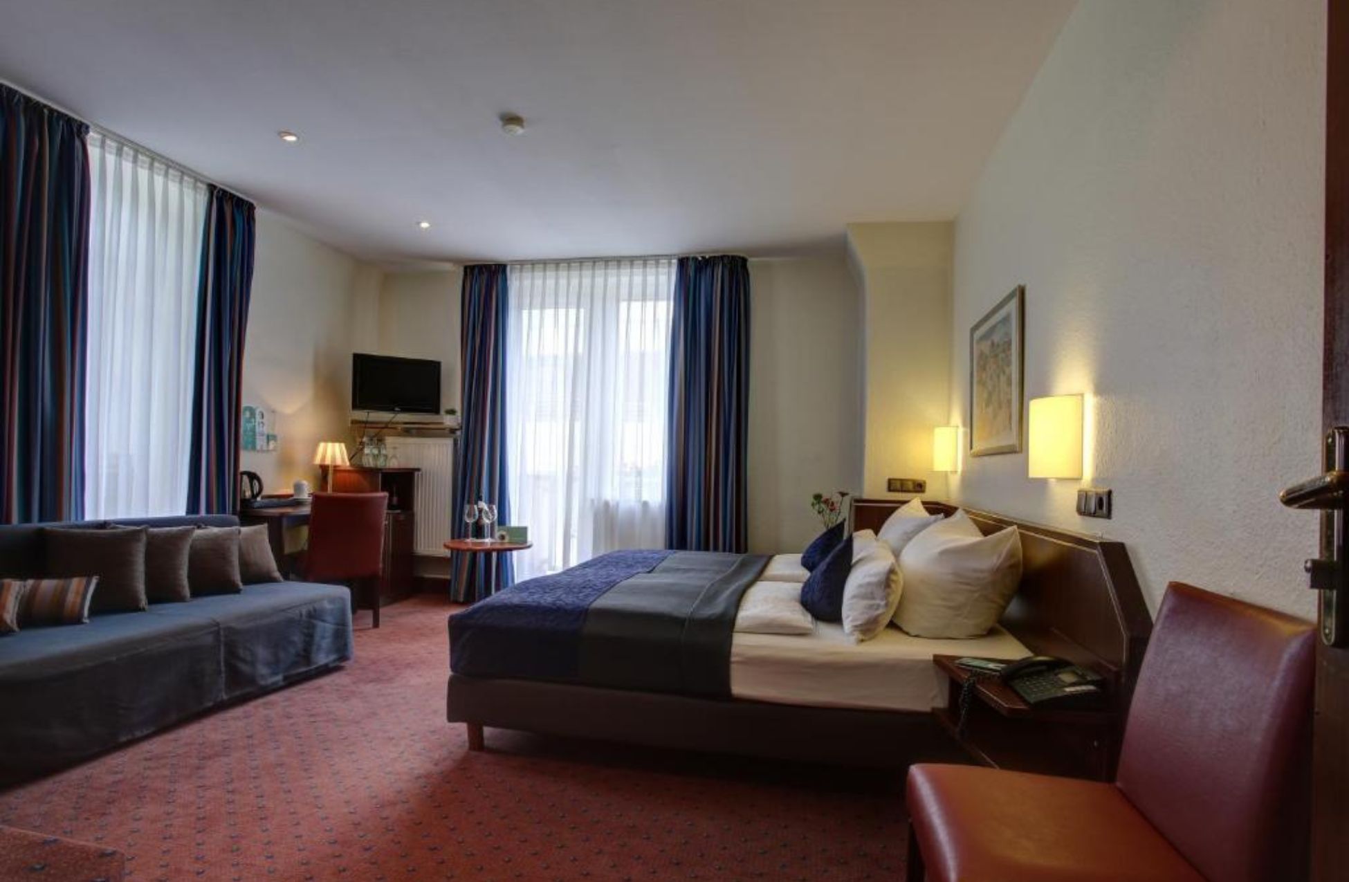 Trip Inn Hotel Uebachs - Best Hotels In Düsseldorf