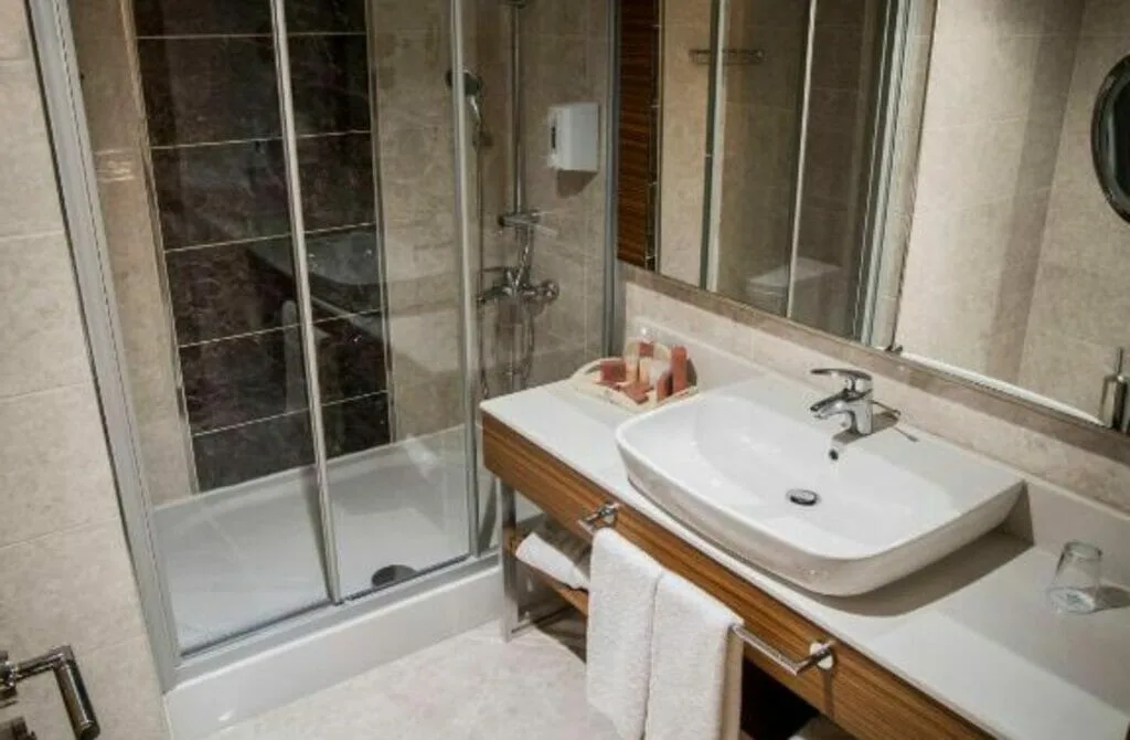 Turkuaz Hotel - Best Hotels In Bursa