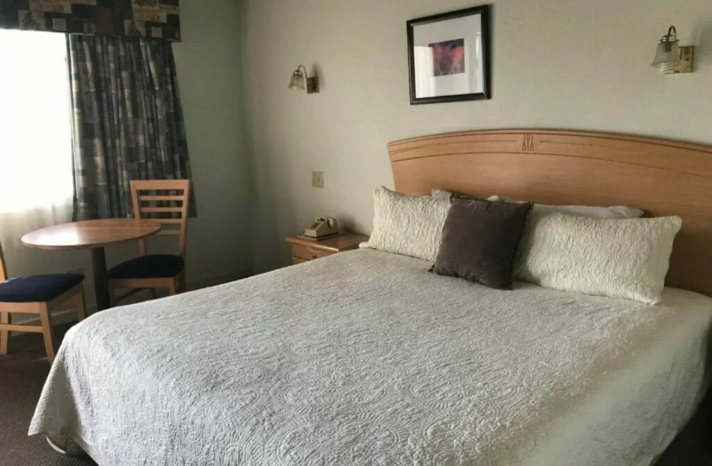Villa Fontana Inn - Best Hotels In Ensenada