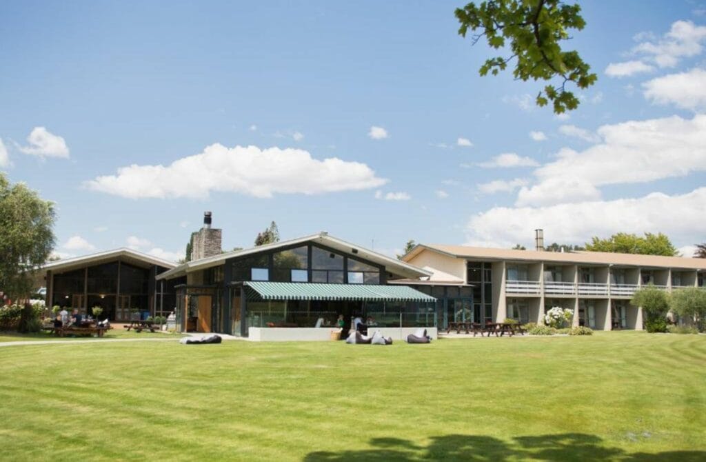 Wanaka Hotel - Best Hotels In Wanaka