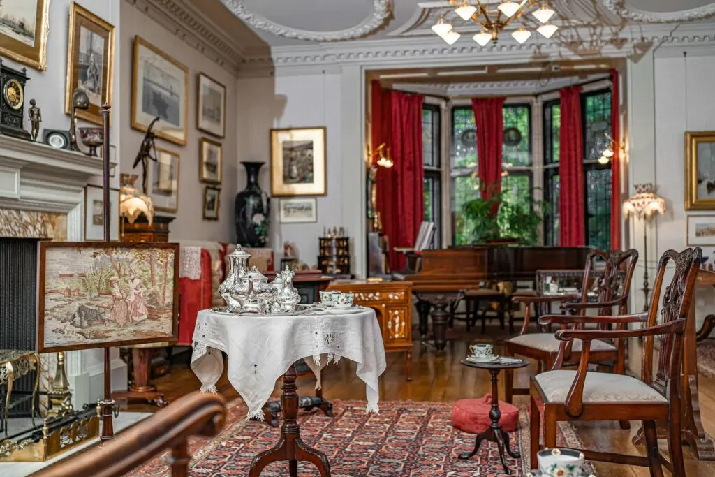 Why You Absolutely Need To Do The Olveston Historic Home Tour When Visiting Dunedin