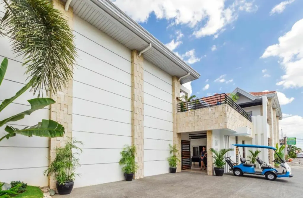 The 14 Best Hotels In Angeles City Philippines: Heaven In The City Of Angels! 31 Winds Boutique Hotel - Best Hotels In Angeles City