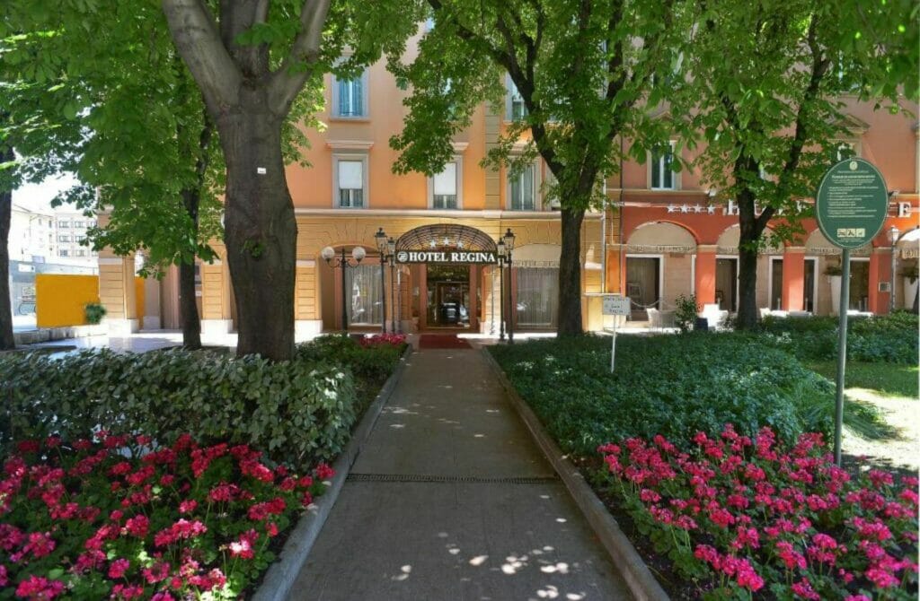 Zanhotel Regina - Best Hotels In Bologna