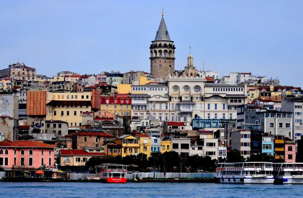 10 Extraordinary Movies Set In Istanbul That Will Inspire You To Visit!