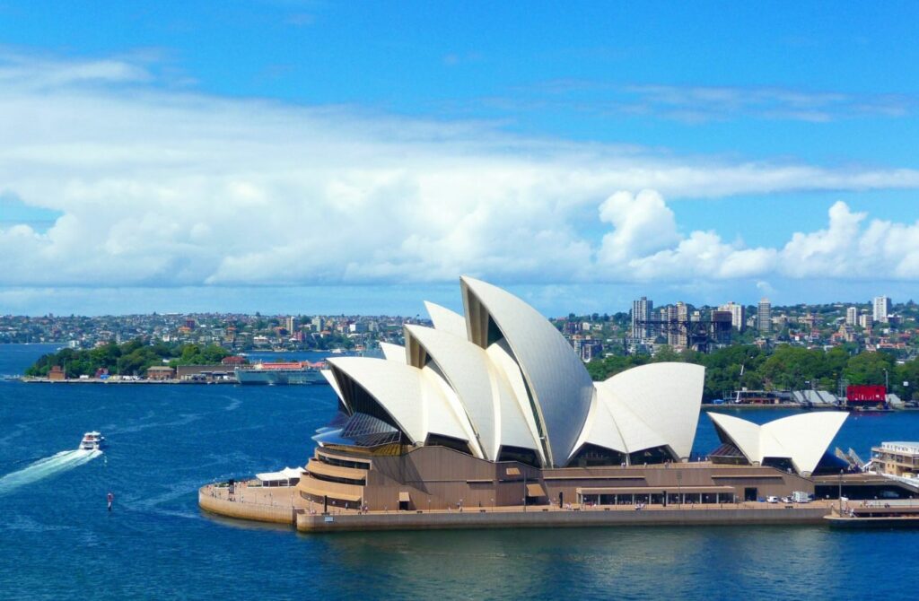 best tour operators in Australia - best Australia tour package - best tours in Australia - best tour companies in Australia
