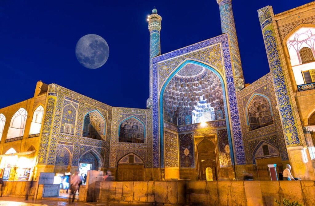 best tour operators in Iran - best Iran tour package - best tours in Iran - best tour companies in Iran - best Iran tours