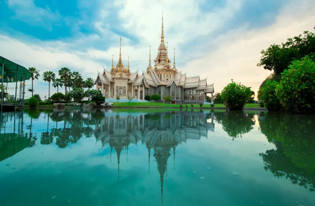 best Travel Talk tours in Thailand