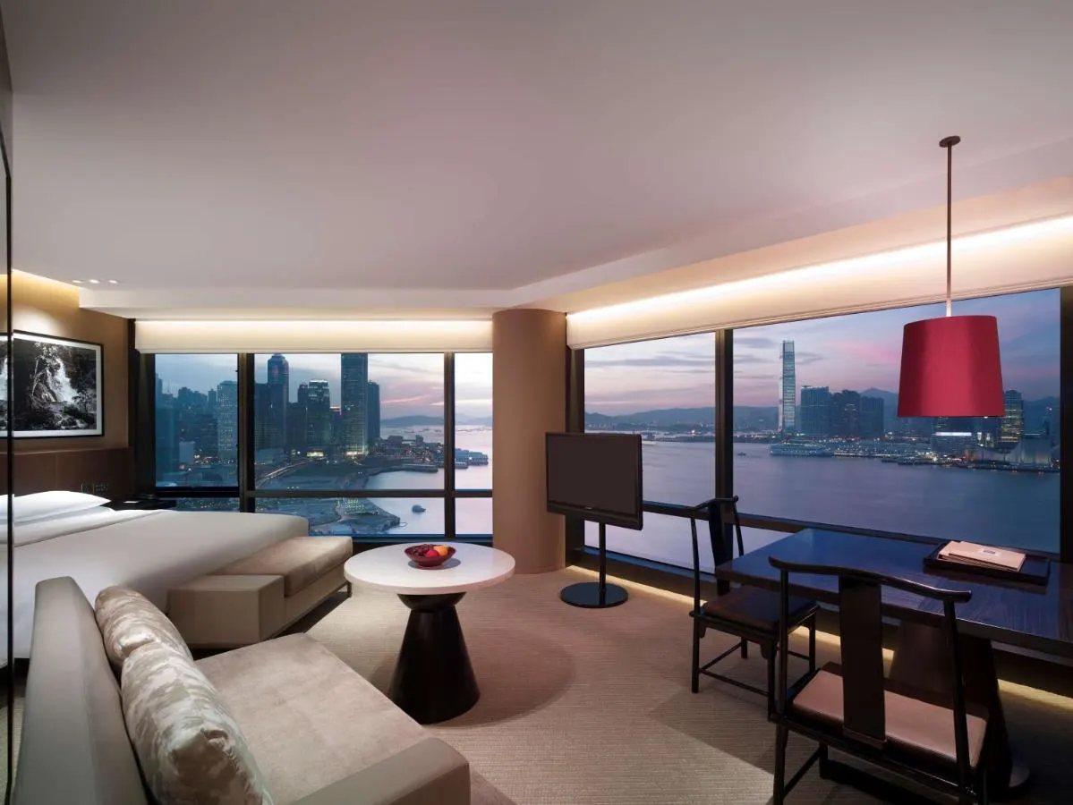 A Luxurious Oasis in the Heart of Hong Kong: The Grand Hyatt Review!